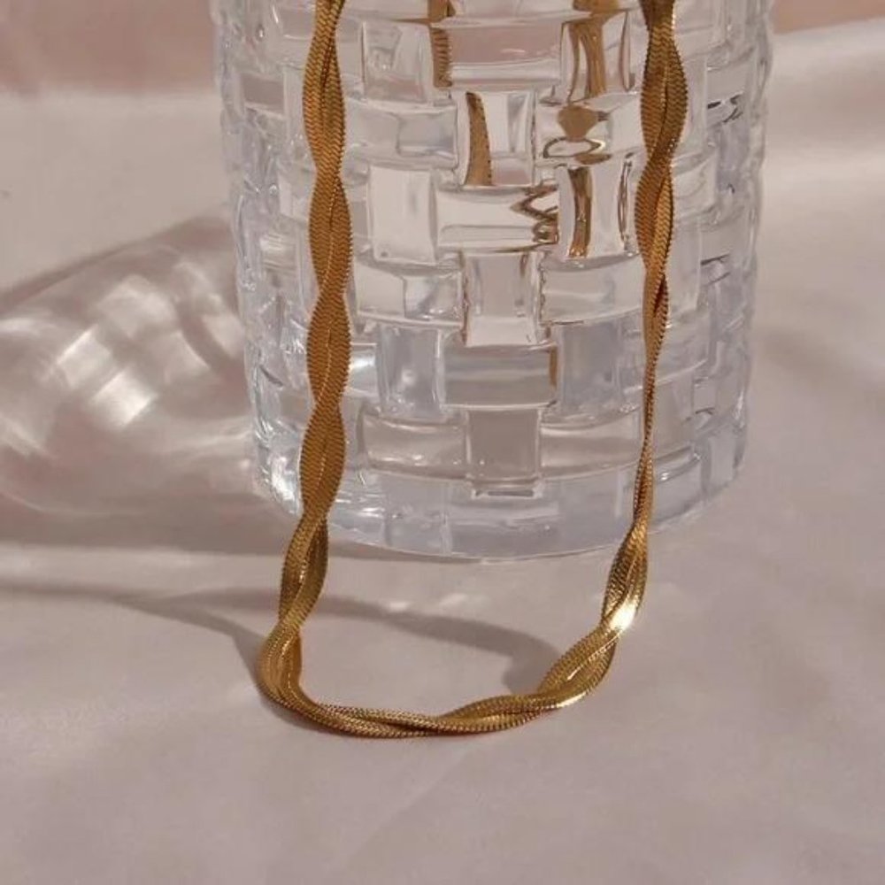 New 18K Gold  Chain Necklace, NICE NECKLACE, CUTE NECKLACE - Picture 4 of 8